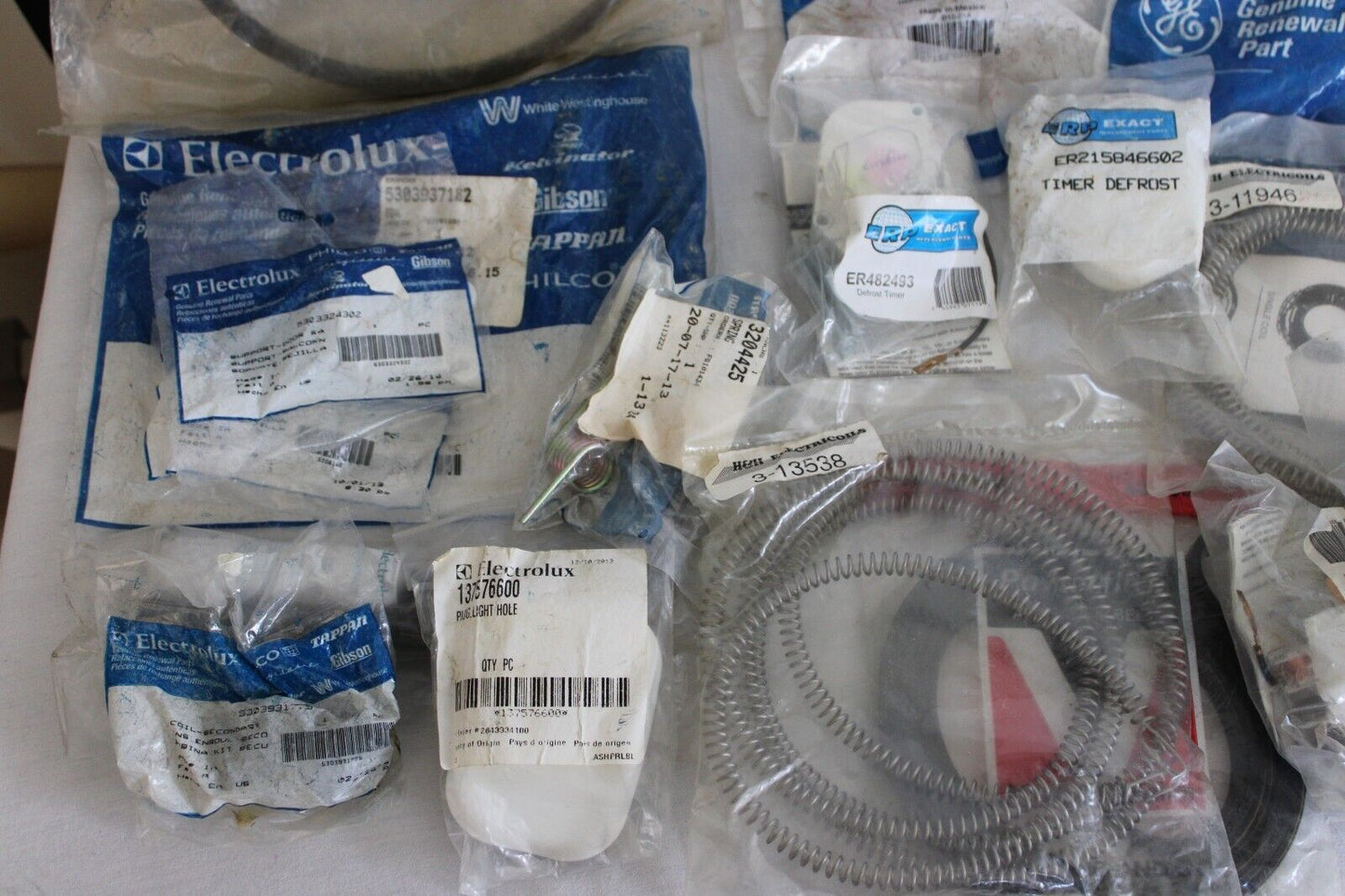 LOT OF PARTS DIFFERENT BRANDS